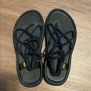 Teva Voya Infinity Size 8